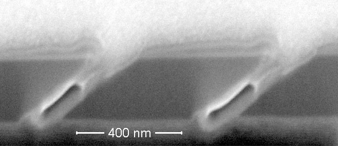 Two slits of a slanted fibre coupler, with sub 100 nm dimensions 